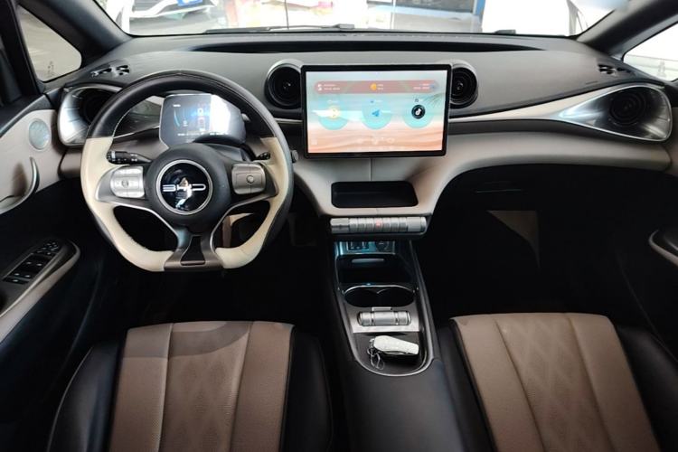 Used BYD Dolphin 2023 420 km Free Version Center Console