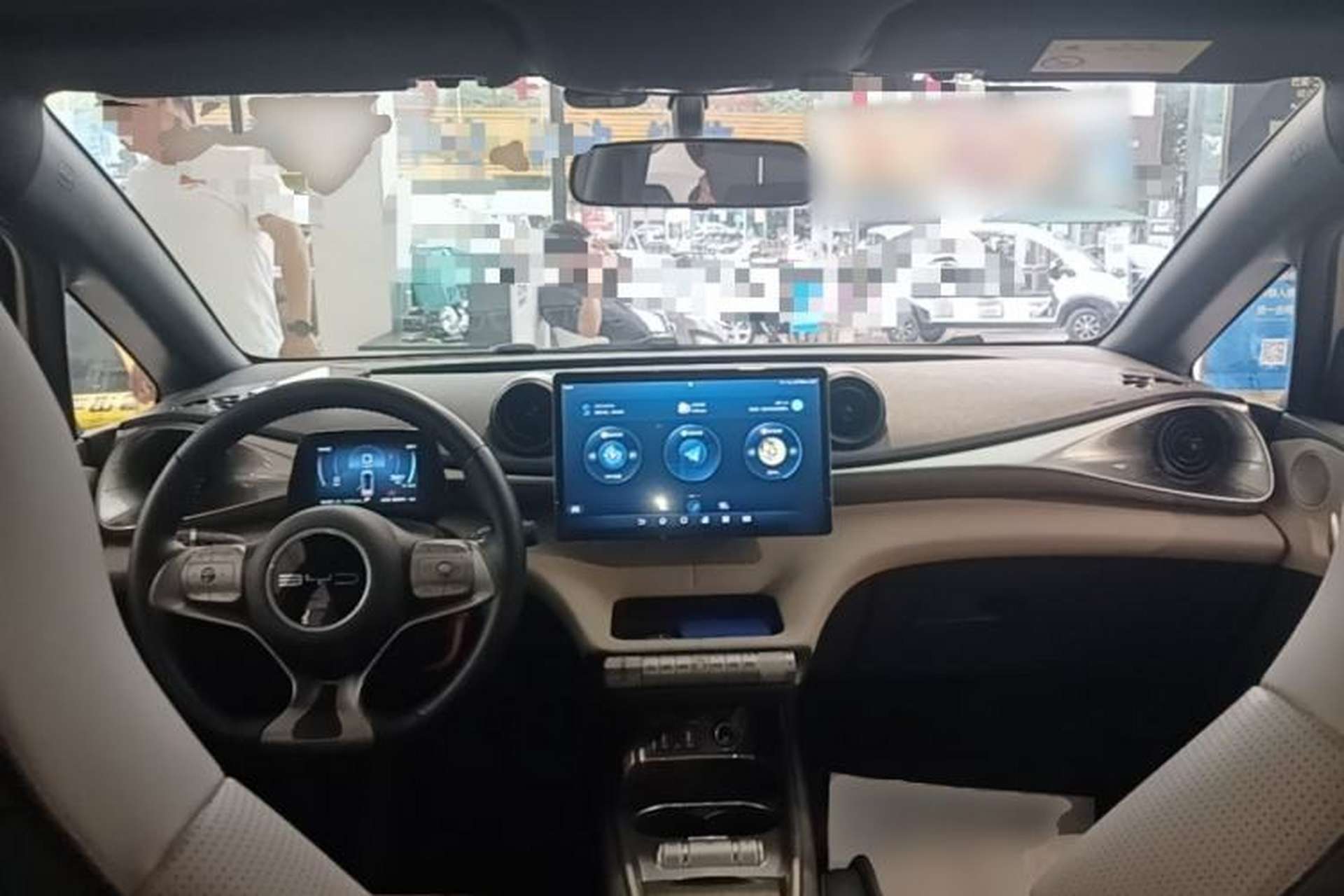 Used BYD Dolphin 2023 420 km Free Version Center Console