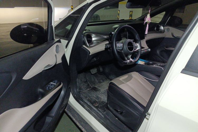 Used BYD Dolphin 2023 420 km Free Version Driver Seat