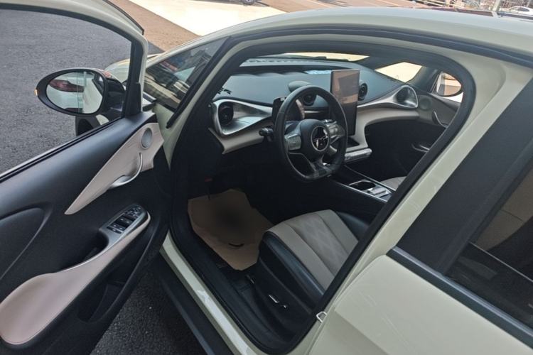 Used BYD Dolphin 2023 420 km Fashion Edition Driver Seat