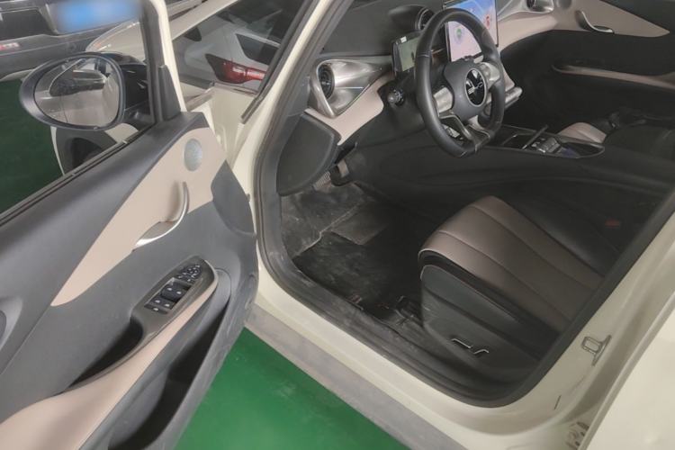 Used BYD Dolphin 2023 420 km Fashion Edition Driver Seat