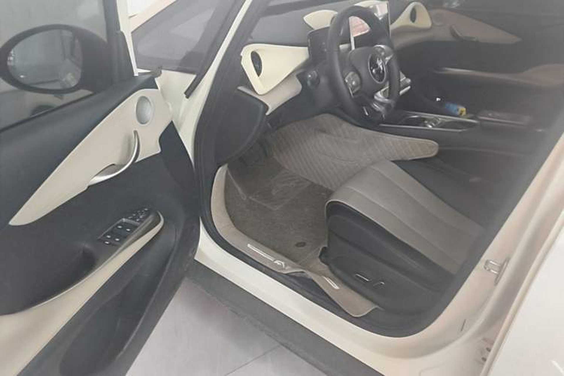 Used BYD Dolphin 2023 420 km Fashion Edition Driver Seat