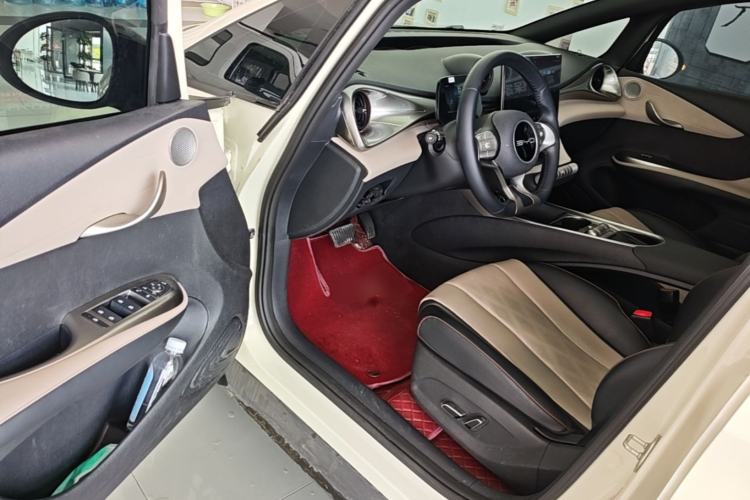 Used BYD Dolphin 2023 420 km Fashion Edition Driver Seat