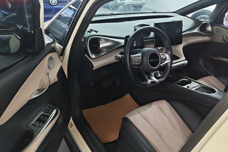 Used BYD Dolphin 2023 420 km Fashion Edition Driver Seat
