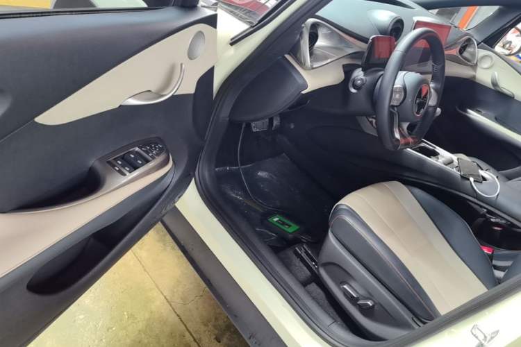 Used BYD Dolphin 2023 420 km Fashion Edition Driver Seat