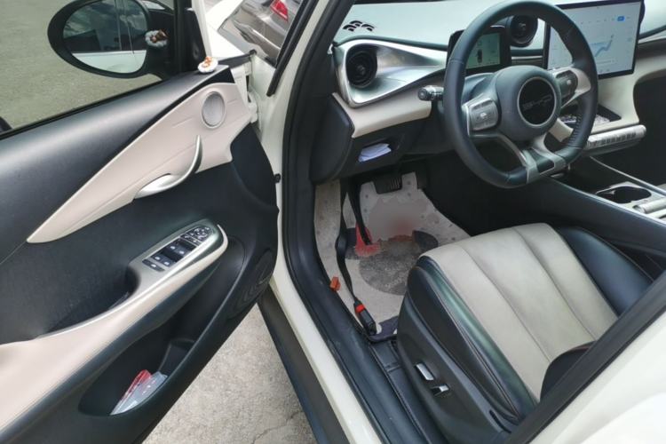 Used BYD Dolphin 2023 420 km Fashion Edition Driver Seat