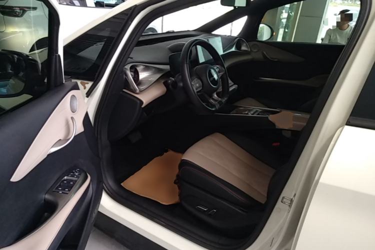 Used BYD Dolphin 2023 420 km Free Version Driver Seat
