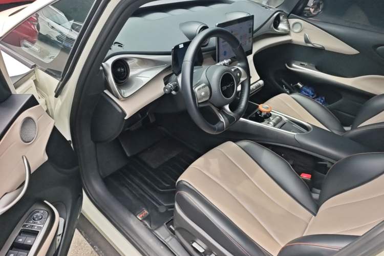 Used BYD Dolphin 2023 420 km Fashion Edition Driver Seat