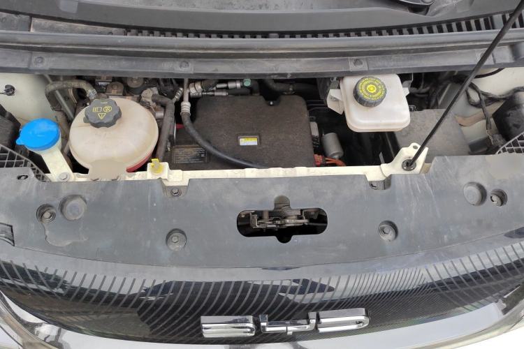 Used BYD Dolphin 2023 420 km Fashion Edition Engine Bay