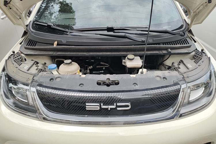 Used BYD Dolphin 2023 420 km Fashion Edition Engine Bay