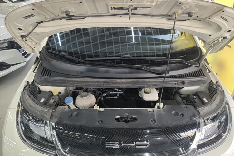 Used BYD Dolphin 2023 420 km Fashion Edition Engine Bay