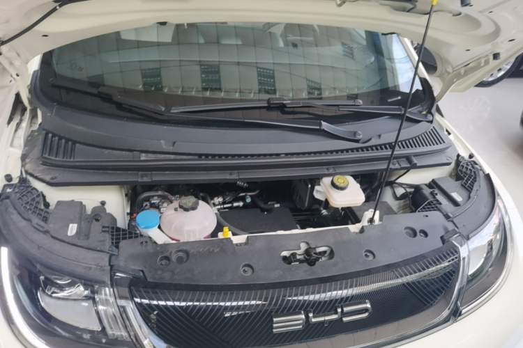 Used BYD Dolphin 2023 420 km Fashion Edition Engine Bay