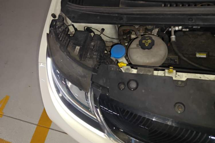Used BYD Dolphin 2023 420 km Fashion Edition Engine Bay Right