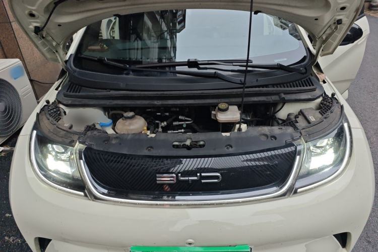 Used BYD Dolphin 2023 420 km Fashion Edition Engine Bay