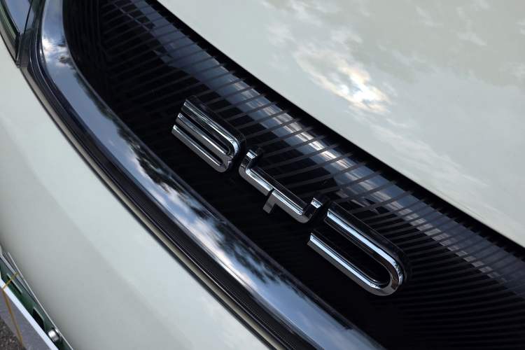 Used BYD Dolphin 2023 420 km Fashion Edition Exterior 10