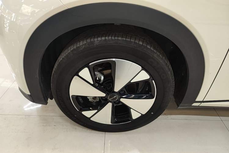 Used BYD Dolphin 2023 420 km Free Version Exterior 4