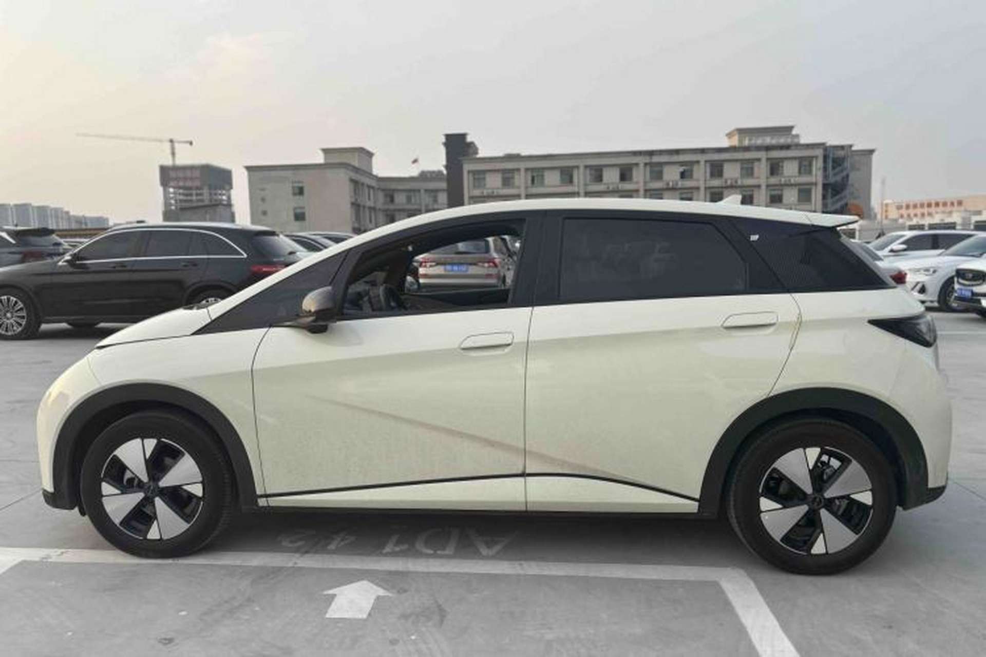 Used BYD Dolphin 2023 420 km Fashion Edition Exterior 7