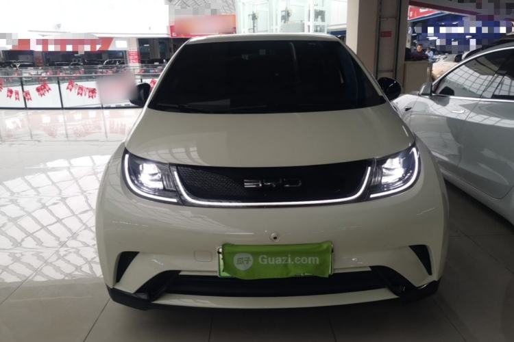 Used BYD Dolphin 2023 420 km Free Version Front