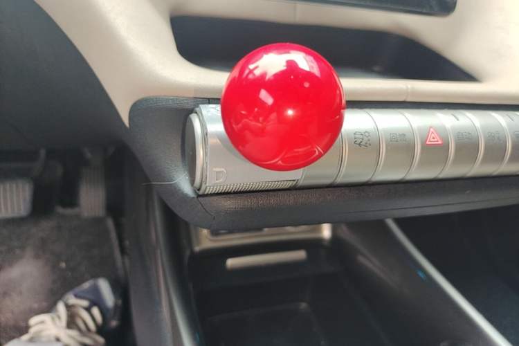 Used BYD Dolphin 2023 420 km Fashion Edition Gear Lever