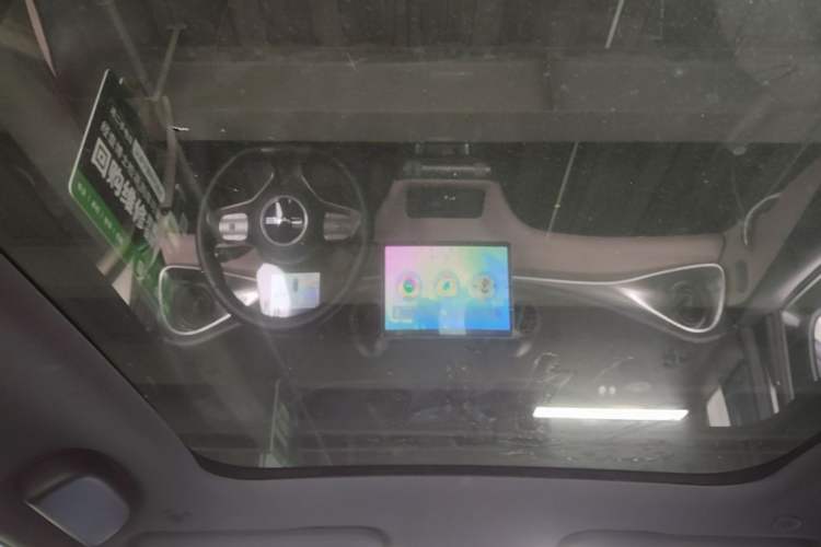 Used BYD Dolphin 2023 420 km Fashion Edition Headliner