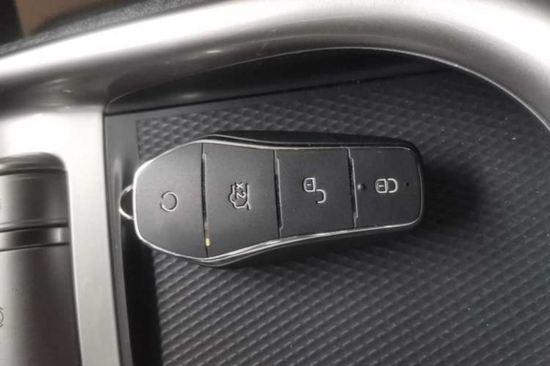 Used BYD Dolphin 2023 420 km Free Version Interior 1