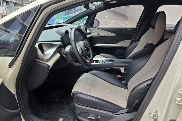 Used BYD Dolphin 2023 420 km Fashion Edition Interior 2