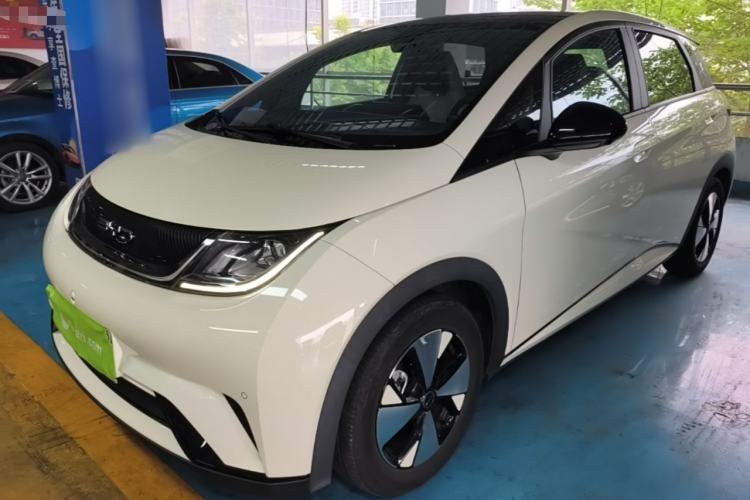 Used BYD Dolphin 2023 420 km Fashion Edition Guazi used car, China used car export, Used car for sale, Used BYD cars, Cheapest cars for sale, Electric vehicle, New energy car