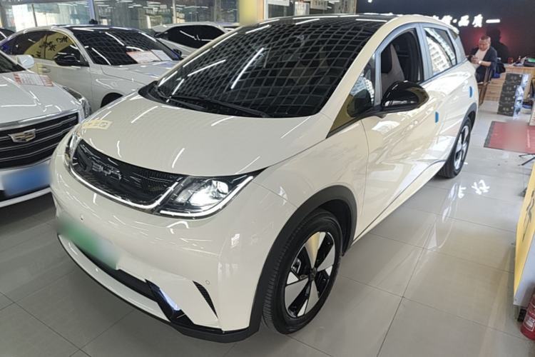 Used BYD Dolphin 2023 420 km Fashion Edition Guazi used car, China used car export, Used car for sale, Used  cars, Cheapest cars for sale