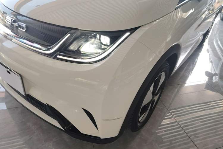 Used BYD Dolphin 2023 420 km Free Version Left Front Headlight