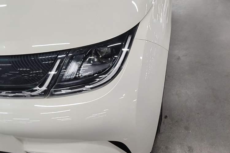 Used BYD Dolphin 2023 420 km Fashion Edition Left Front Headlight