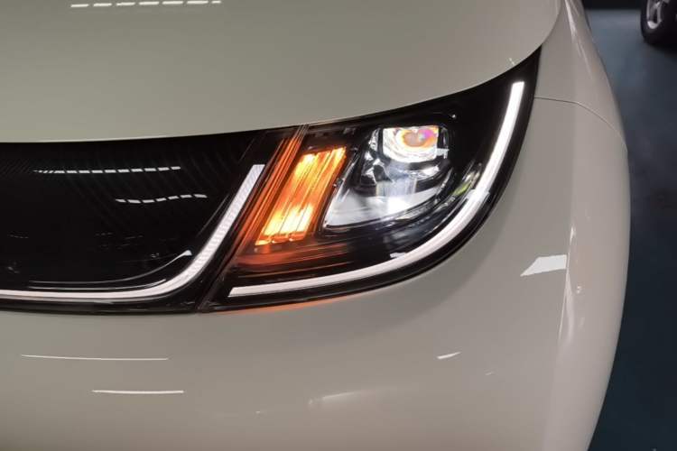 Used BYD Dolphin 2023 420 km Fashion Edition Left Front Headlight