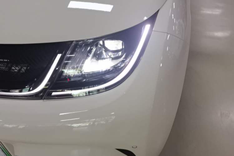 Used BYD Dolphin 2023 420 km Fashion Edition Left Front Headlight