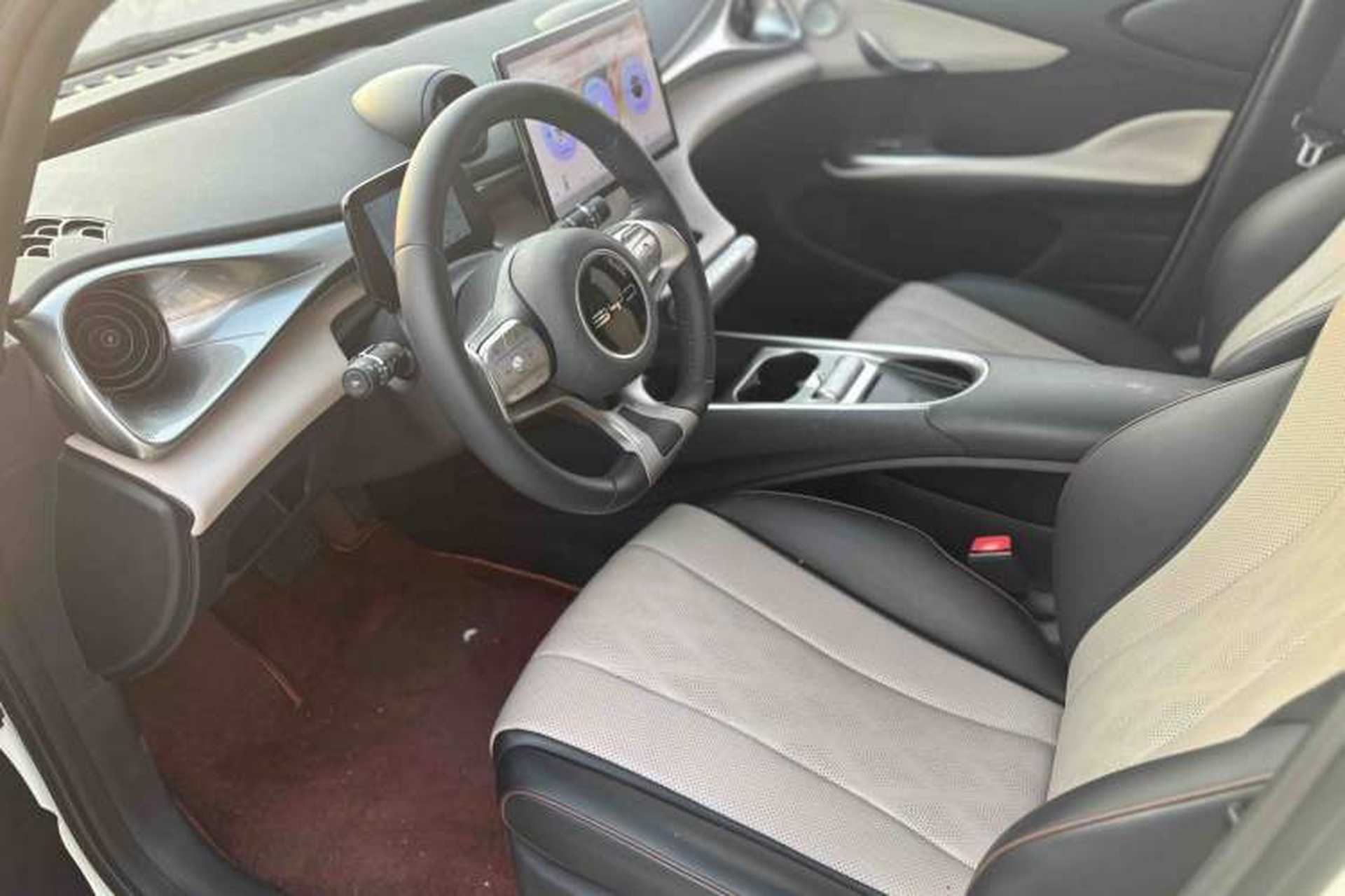 Used BYD Dolphin 2023 420 km Fashion Edition Left Front Seat