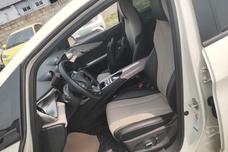 Used BYD Dolphin 2023 420 km Fashion Edition Left Front Seat