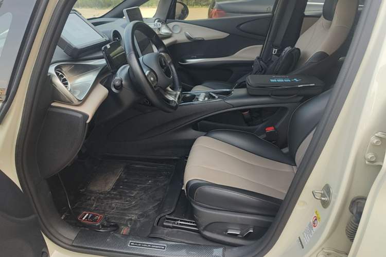 Used BYD Dolphin 2023 420 km Fashion Edition Left Front Seat