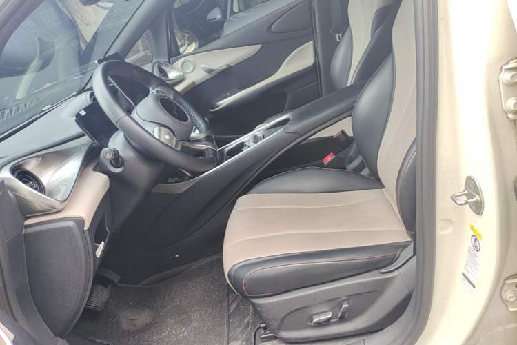 Used BYD Dolphin 2023 420 km Fashion Edition Left Front Seat
