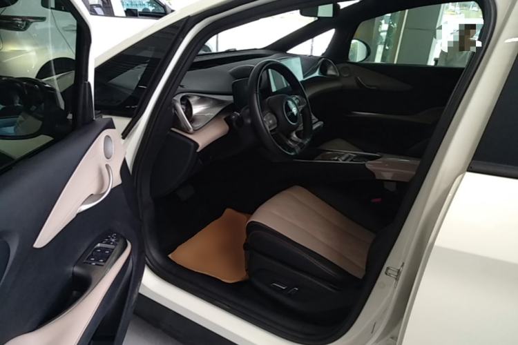 Used BYD Dolphin 2023 420 km Free Version Left Front Seat