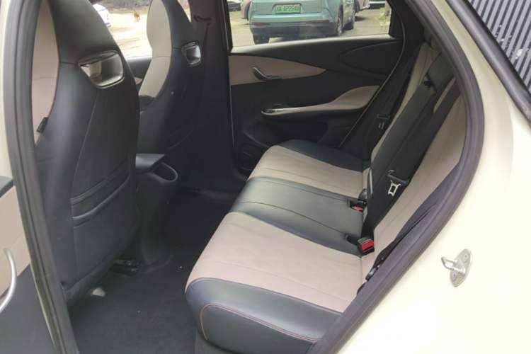 Used BYD Dolphin 2023 420 km Fashion Edition Left Rear Seat