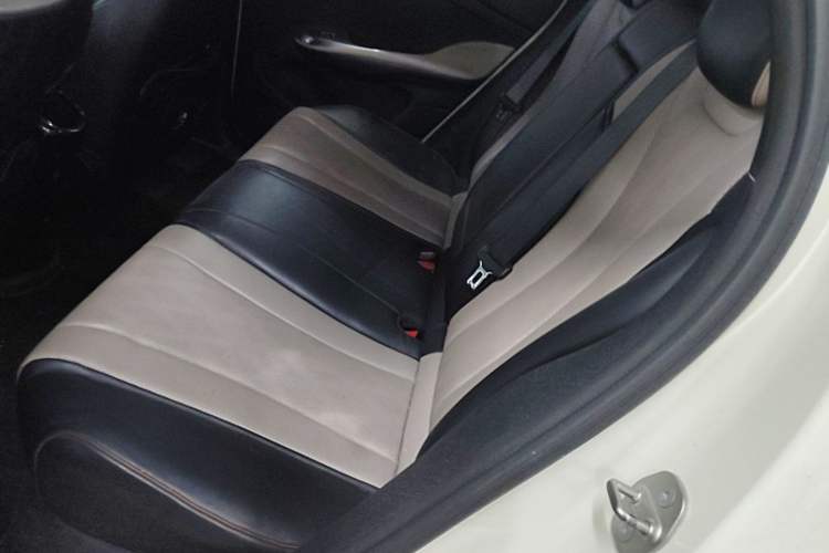 Used BYD Dolphin 2023 420 km Fashion Edition Left Rear Seat