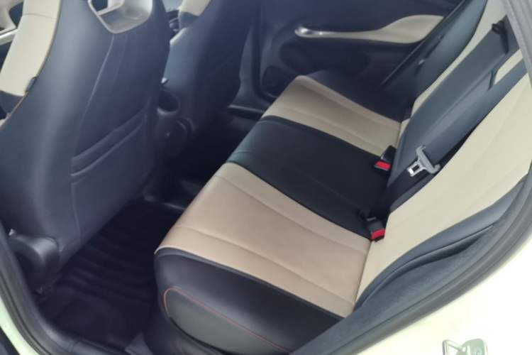 Used BYD Dolphin 2023 420 km Fashion Edition Left Rear Seat