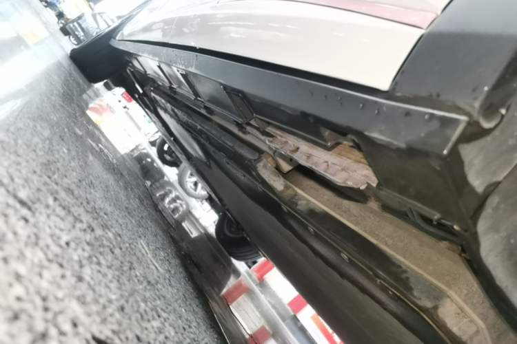 Used BYD Dolphin 2023 420 km Fashion Edition Left Side Sill