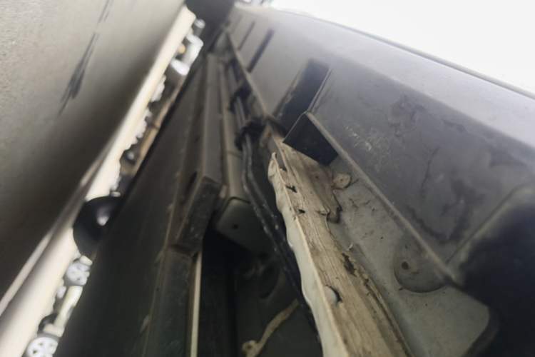Used BYD Dolphin 2023 420 km Fashion Edition Left Side Sill