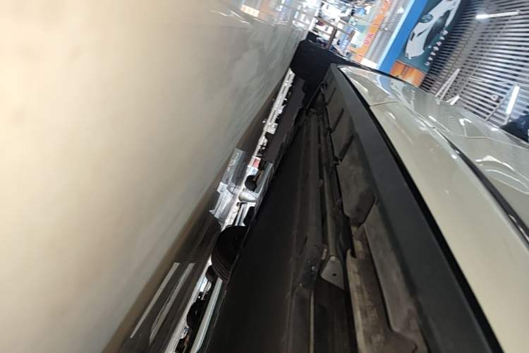 Used BYD Dolphin 2023 420 km Free Version Left Side Sill