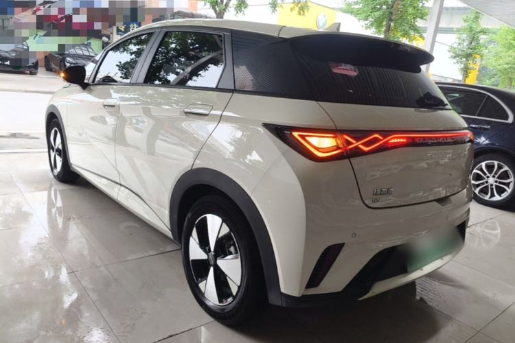 Used BYD Dolphin 2023 420 km Fashion Edition Rear Left 45 Deg