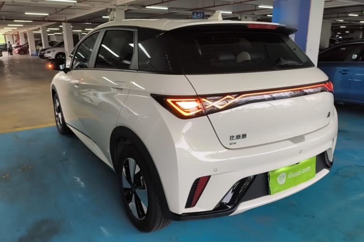 Used BYD Dolphin 2023 420 km Fashion Edition Rear Left 45 Deg