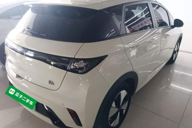 Used BYD Dolphin 2023 420 km Fashion Edition Rear Right 45 Deg