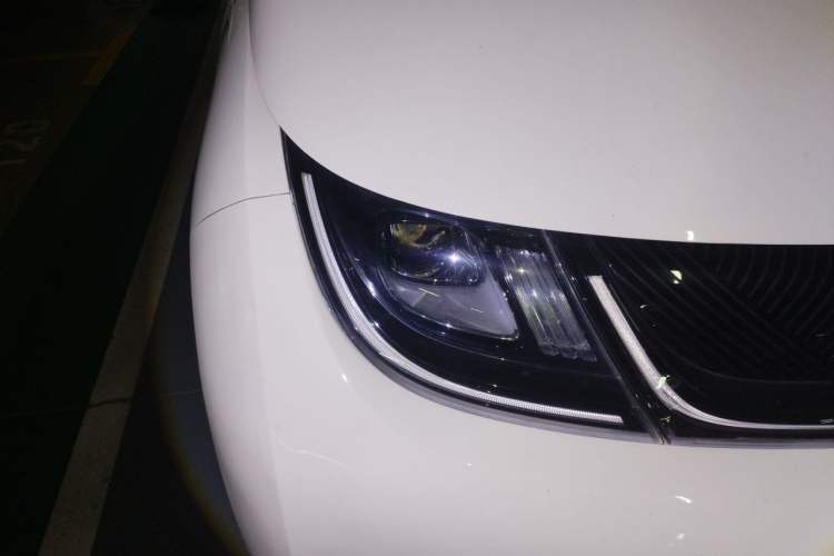 Used BYD Dolphin 2023 420 km Fashion Edition Right Front Headlight
