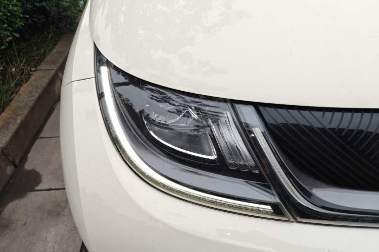 Used BYD Dolphin 2023 420 km Fashion Edition Right Front Headlight