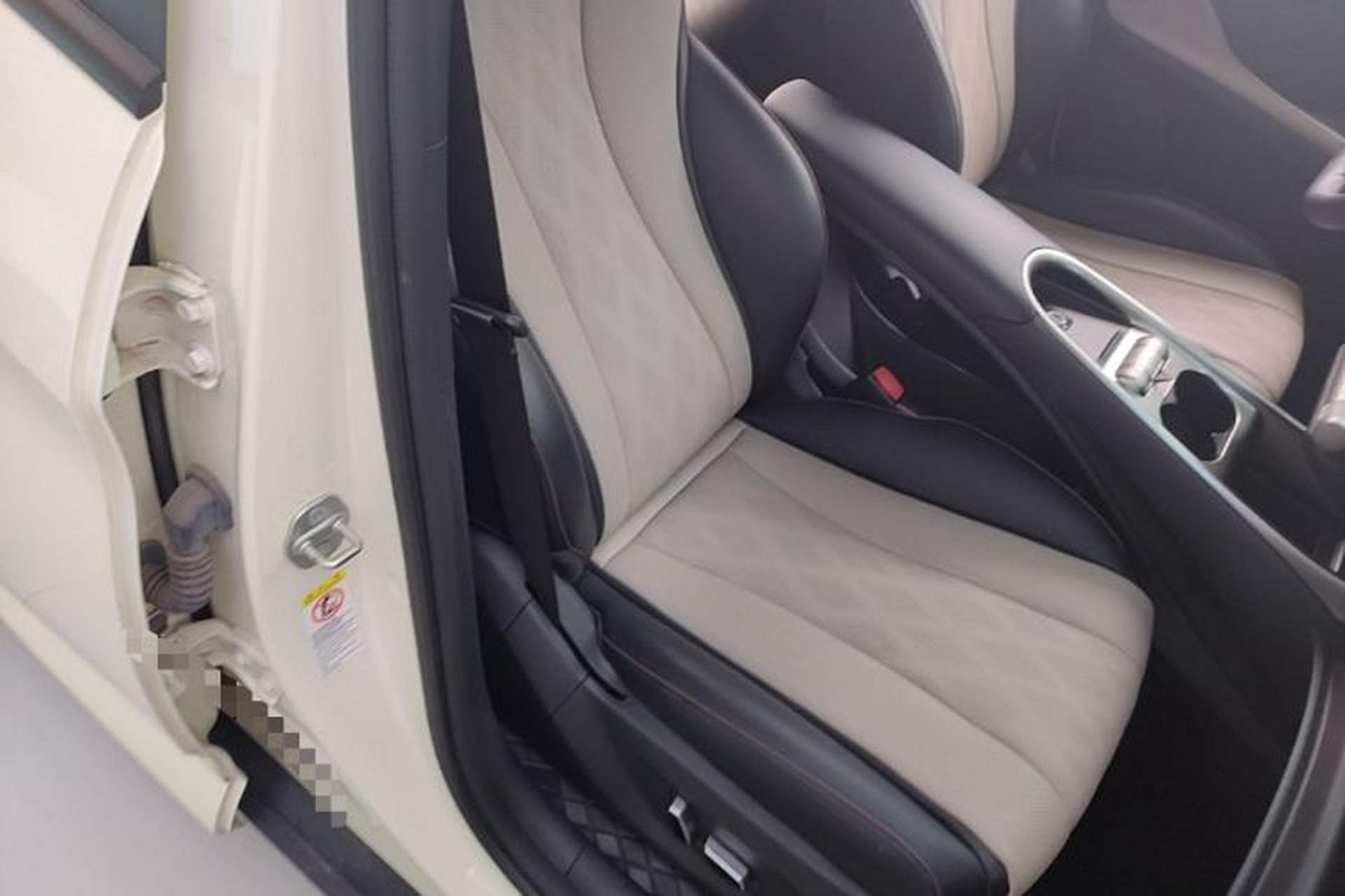 Used BYD Dolphin 2023 420 km Fashion Edition Right Front Seat