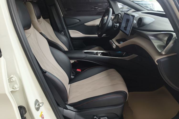 Used BYD Dolphin 2023 420 km Fashion Edition Right Front Seat